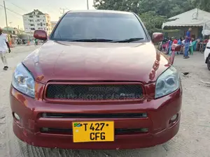 Toyota RAV4 2013 Red