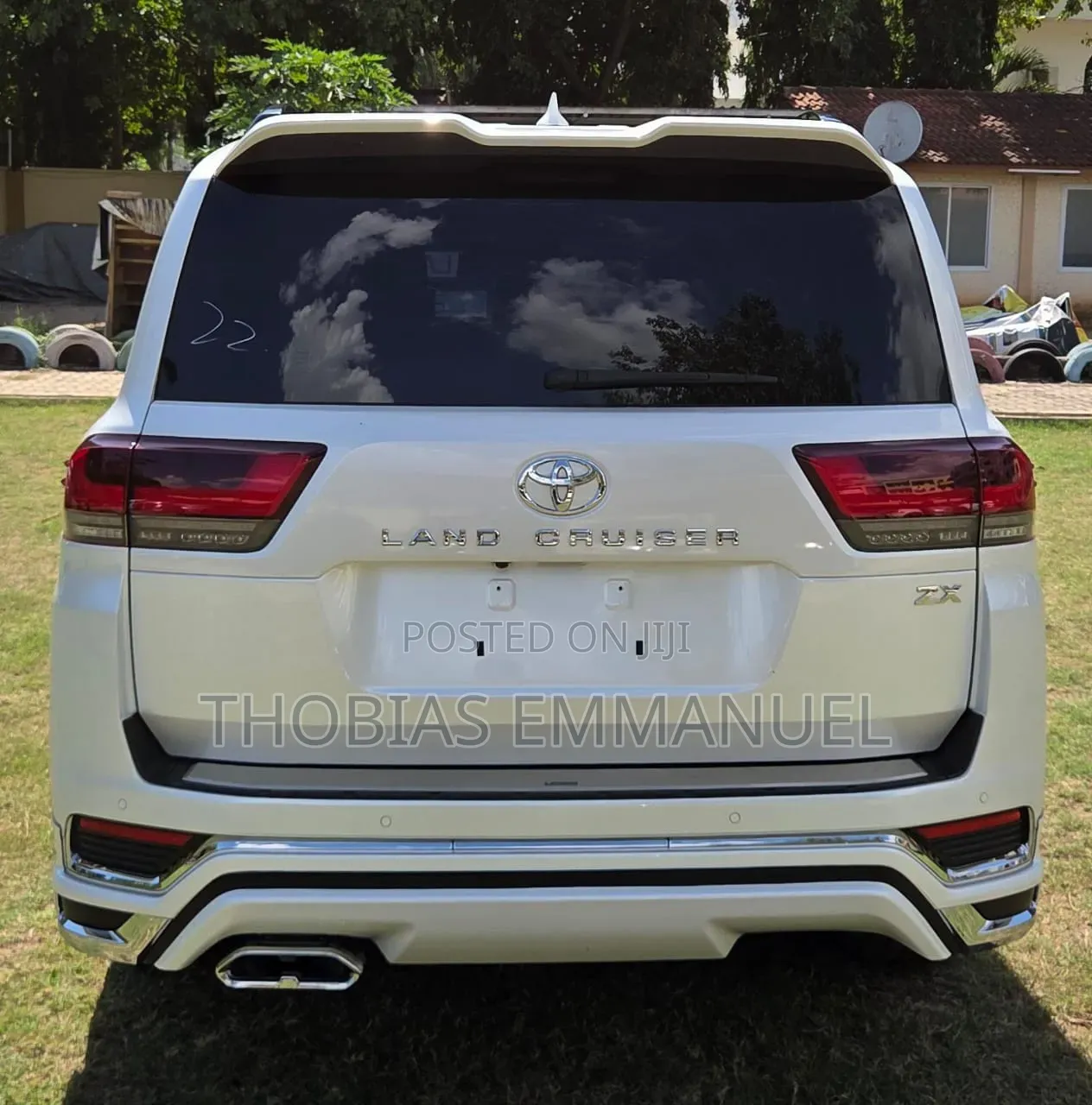 Toyota Land Cruiser 2024 White