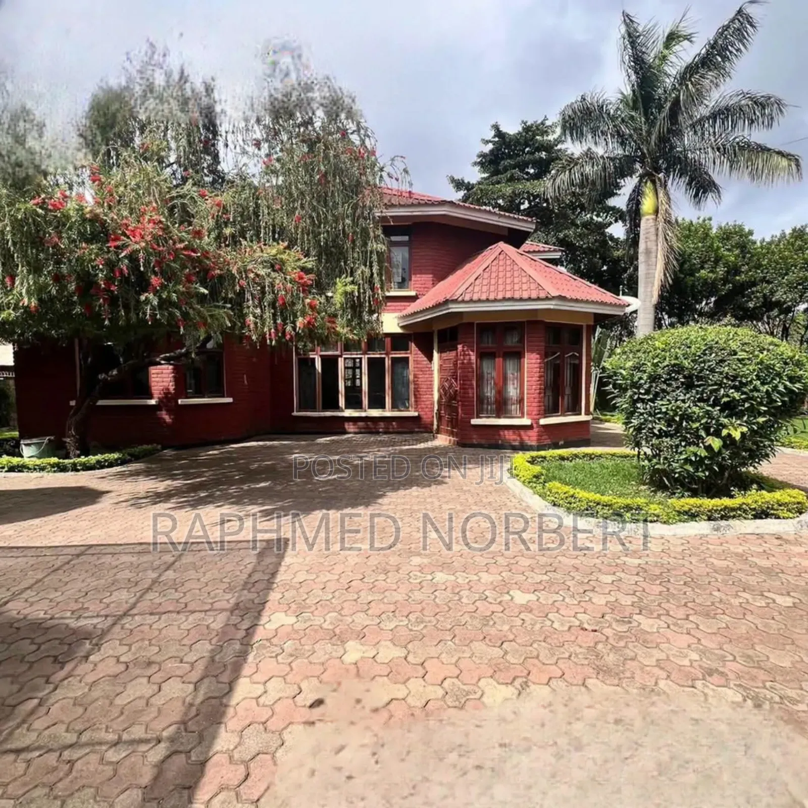 4bdrm House in Tanzania Real, Central Business Area for rent
