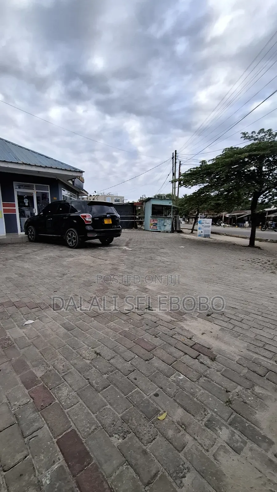 Frem and House 2gether It Look at Tarmac at Kijitonyama