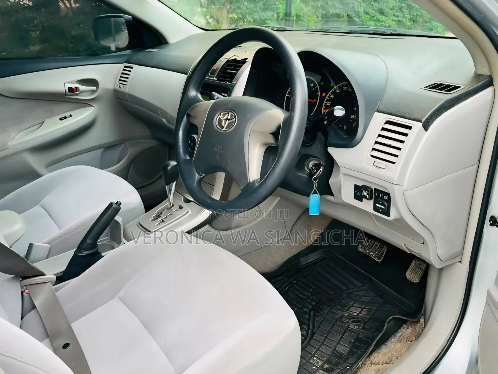 Toyota Axio 2009 Silver