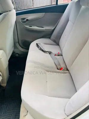 Toyota Axio 2009 Silver