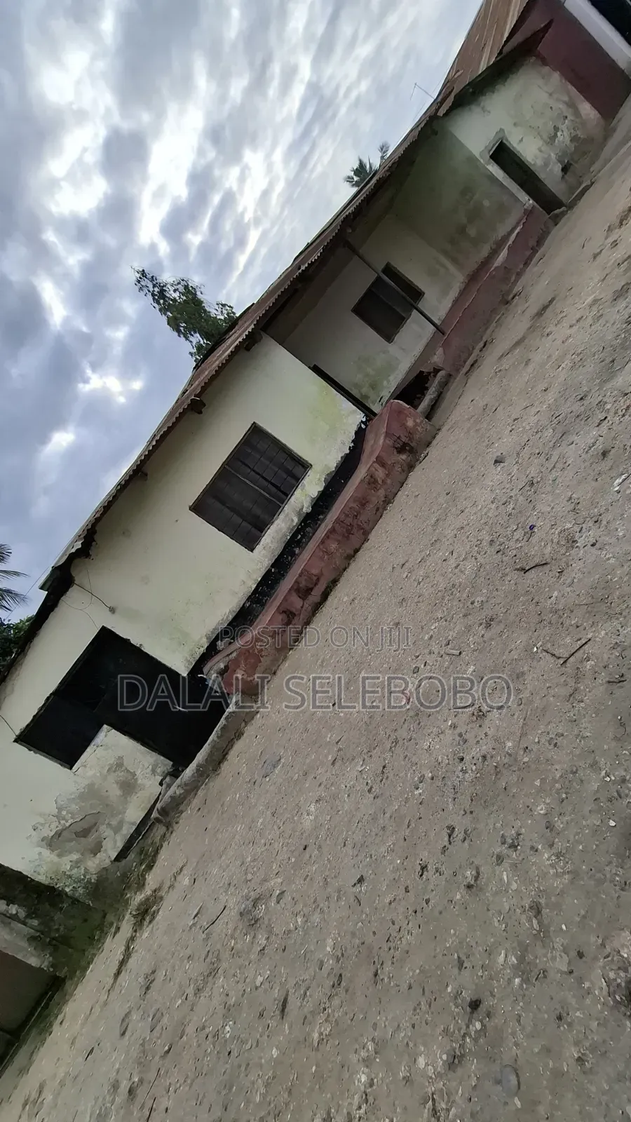 7bdrm House in Makumbusho, Kijitonyama for sale