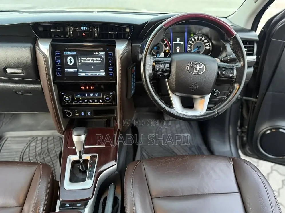 Toyota Fortuner 2.8 D AWD 2018 Gray