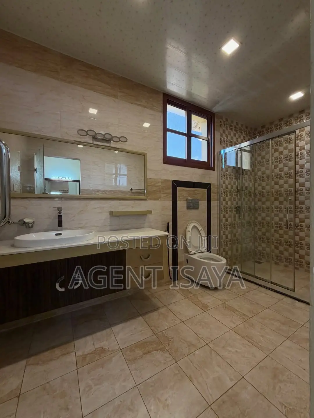 Furnished 3bdrm Apartment in Ada Estate for rent