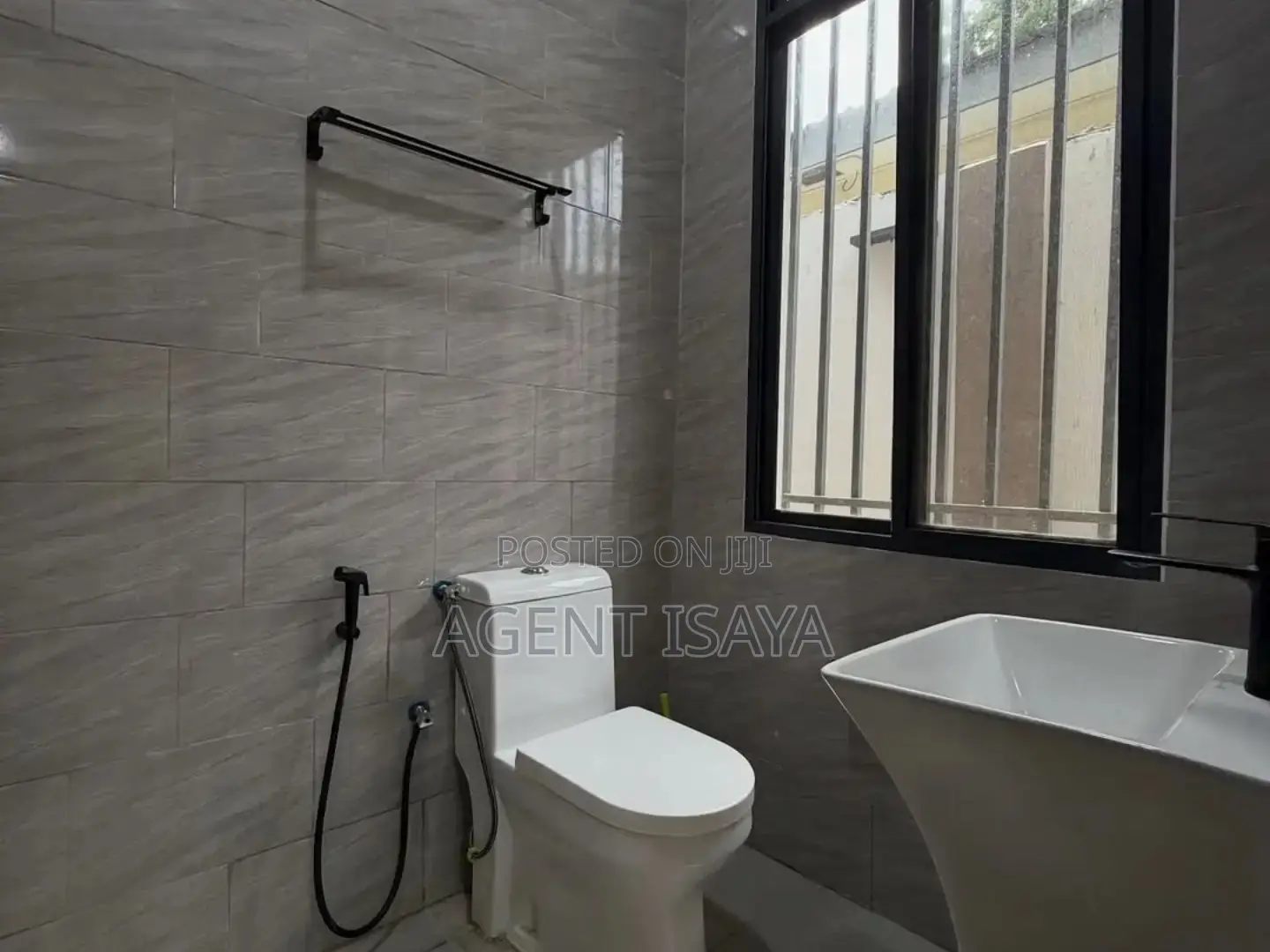 2bdrm Apartment in Oyster Bay for rent