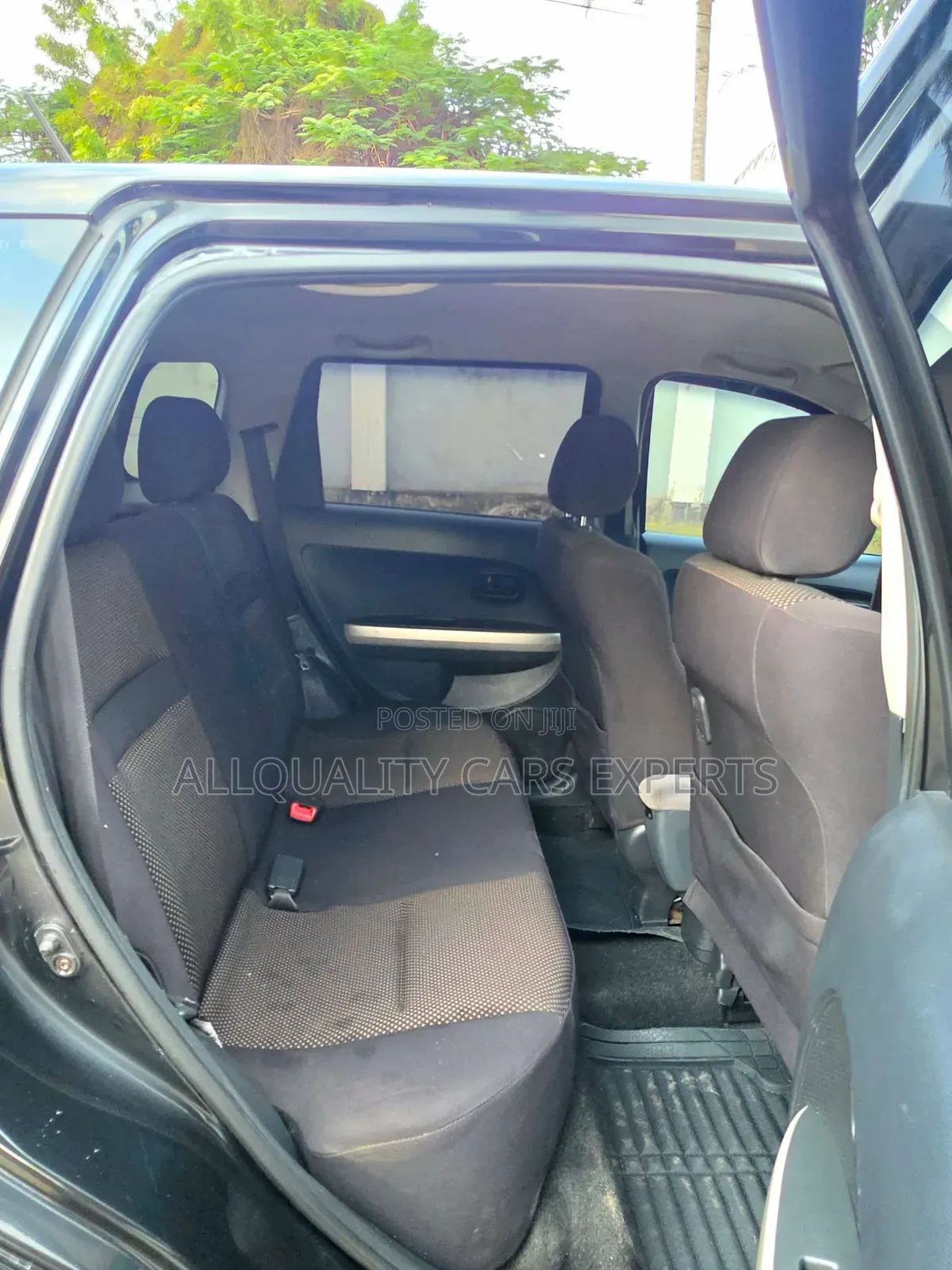 Toyota IST 2004