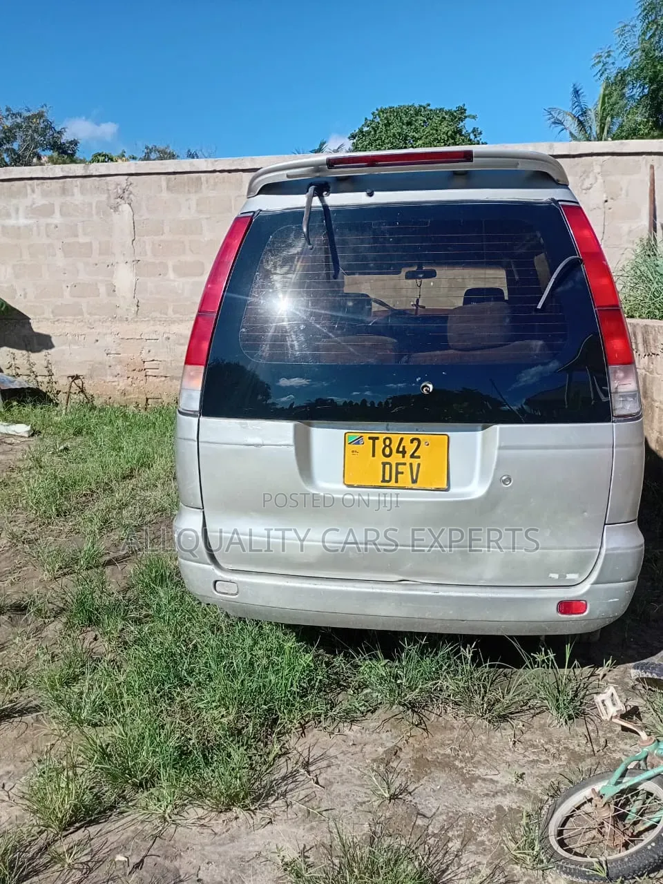 Toyota Noah 2002