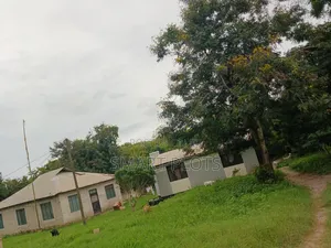 Kiwanja Kizuri Sana Chenye Vyumba Viwili Vya Kumalizia Kinauzwa