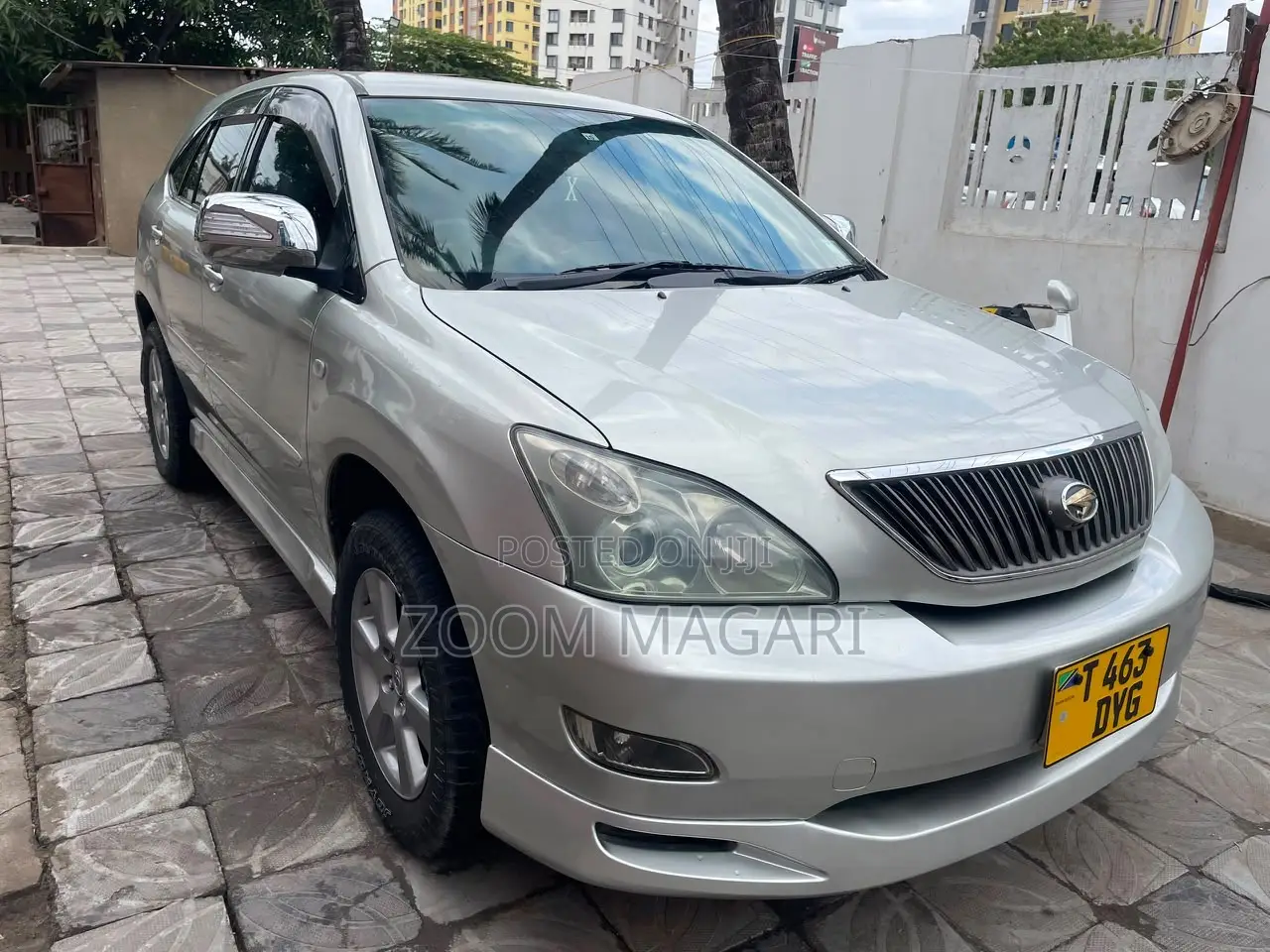 Toyota Harrier 2005 Silver