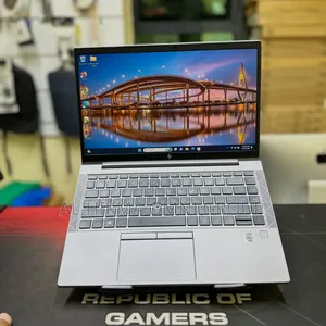 Laptop HP ZBook Firefly 14 G7 8GB Intel Core i5 SSD 256GB