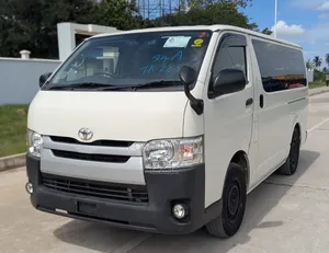 Toyota HiAce 2016 White