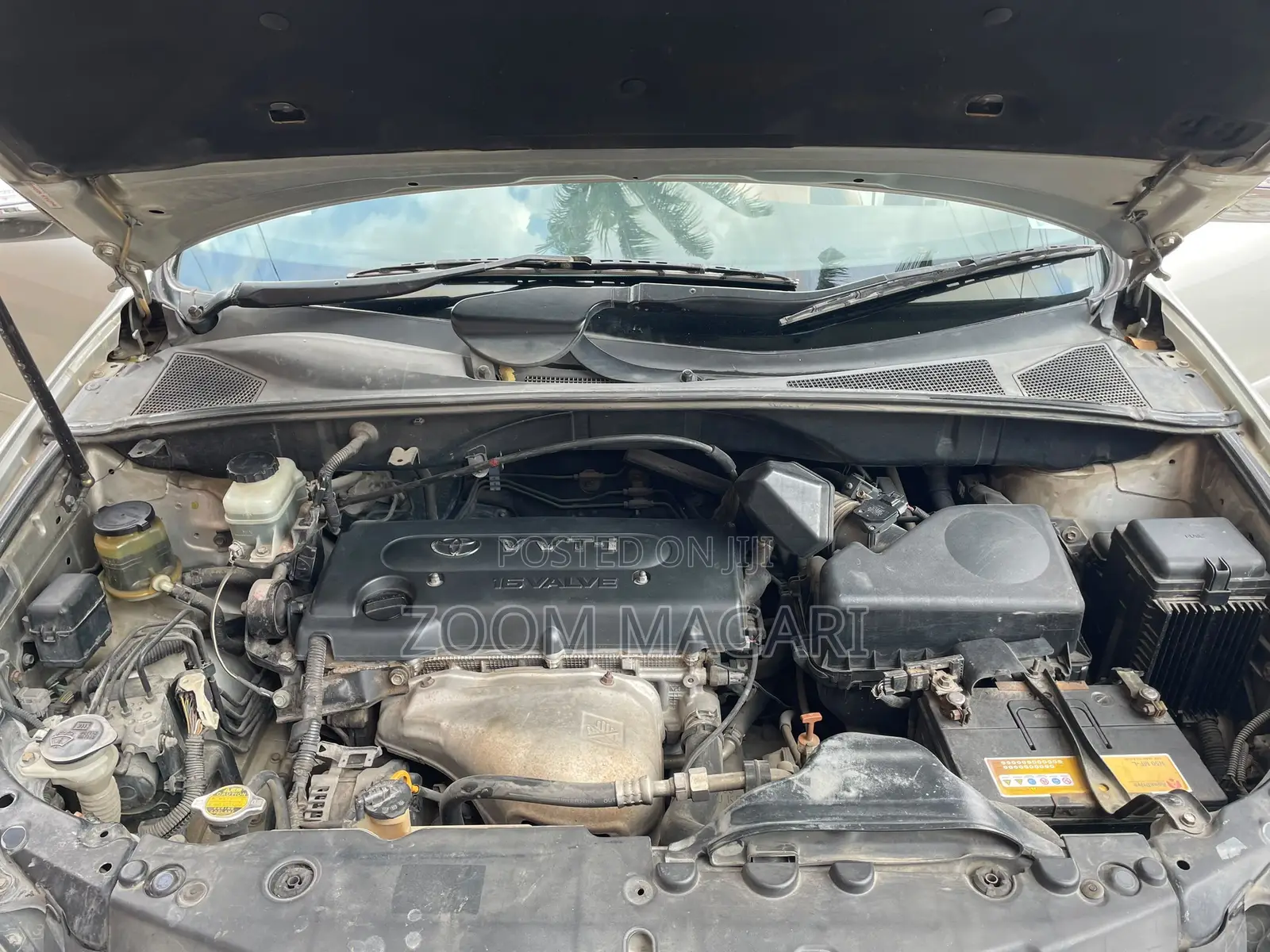 Toyota IST 2004 Silver