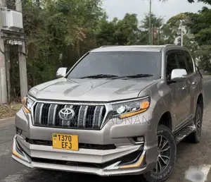 Toyota Land Cruiser Prado 3.0 D-4D (172 Hp) 2014 Gray
