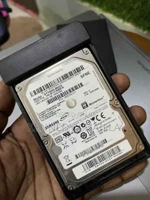Samsung Hard Disk / 1 Tb. With Extenal Case