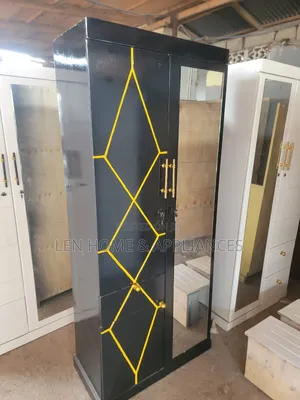 Kabati Languo Color Black and Yellow