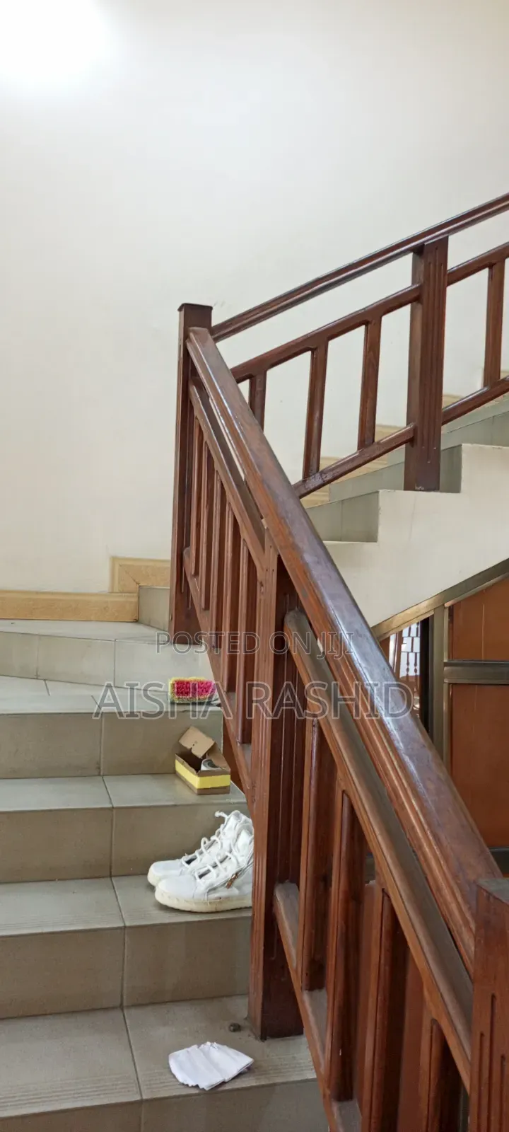 7bdrm House in Mikocheni for rent