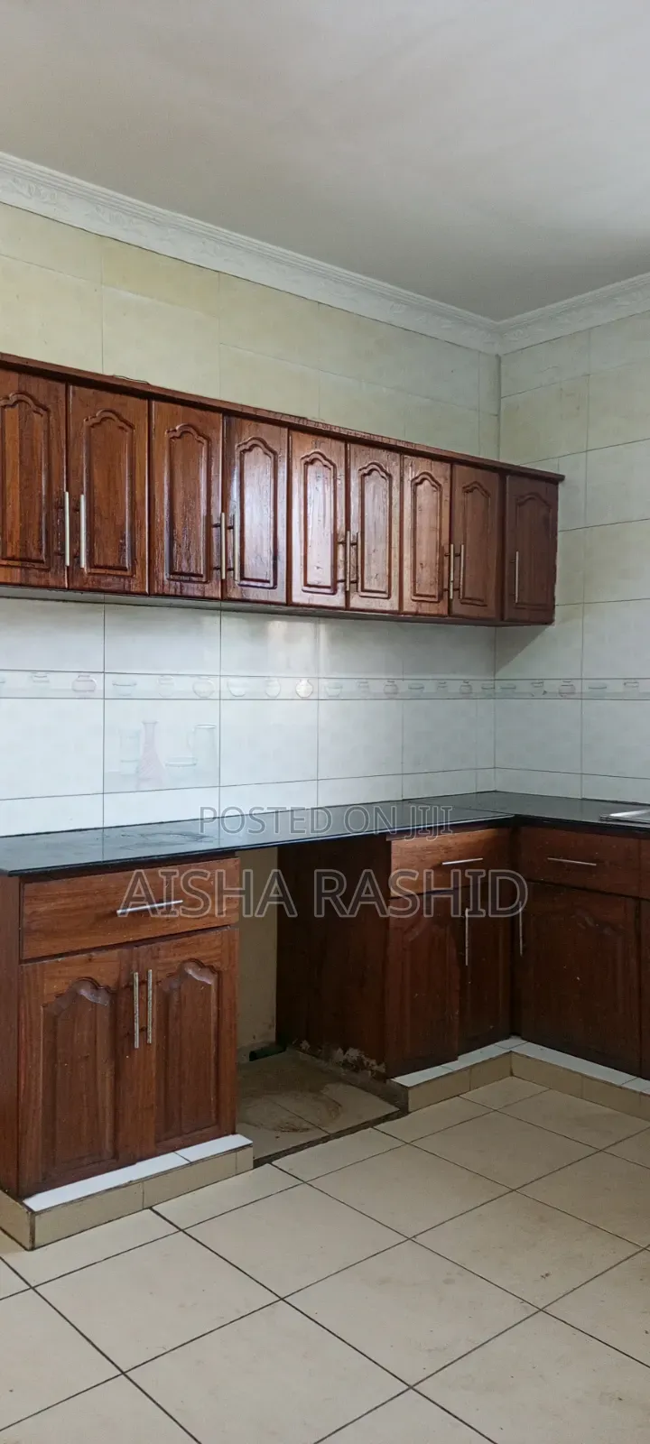 7bdrm House in Mikocheni for rent