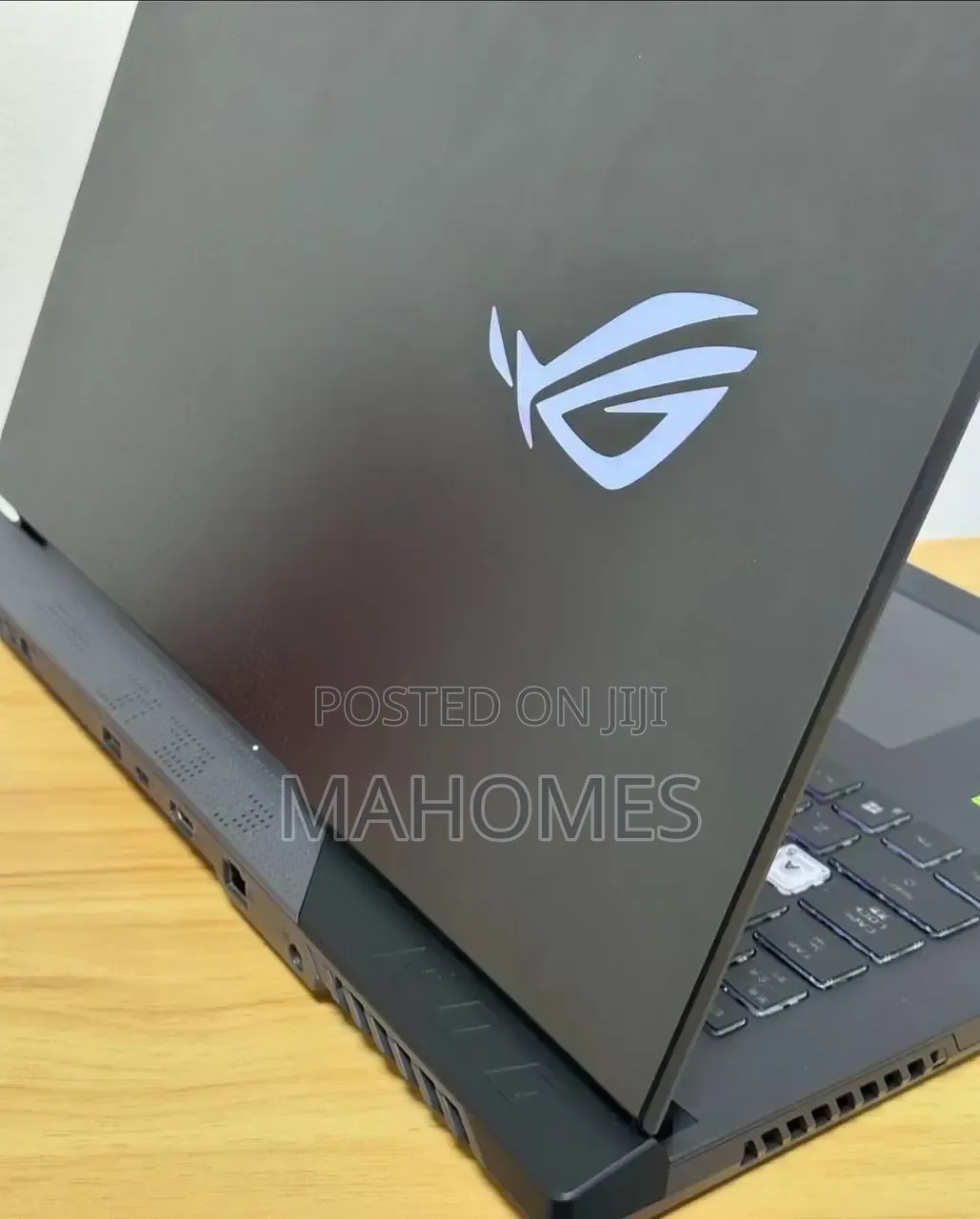 New Laptop Asus ROG Strix G17 16GB AMD Ryzen 9 SSD 1T