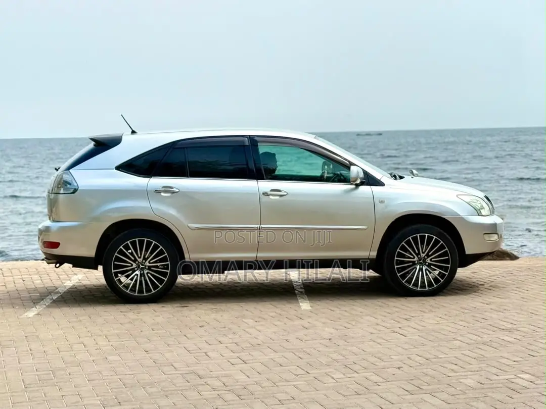 Toyota Harrier 2006 Silver