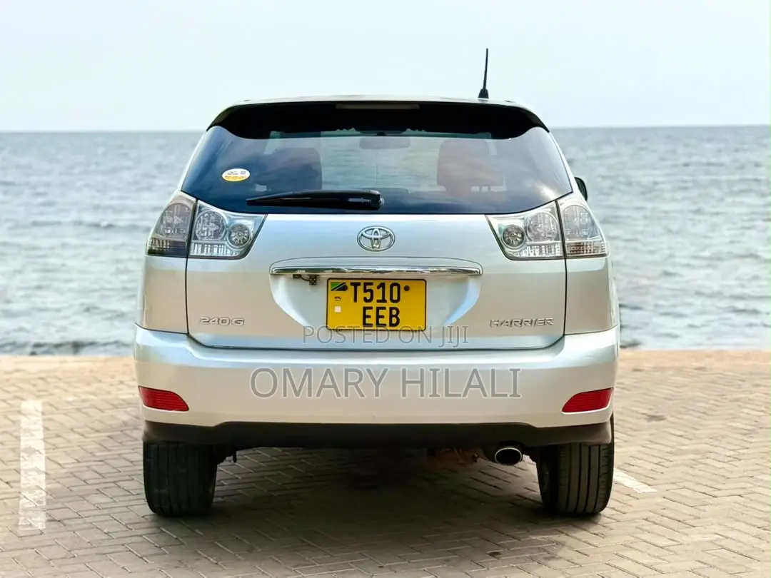 Toyota Harrier 2006 Silver