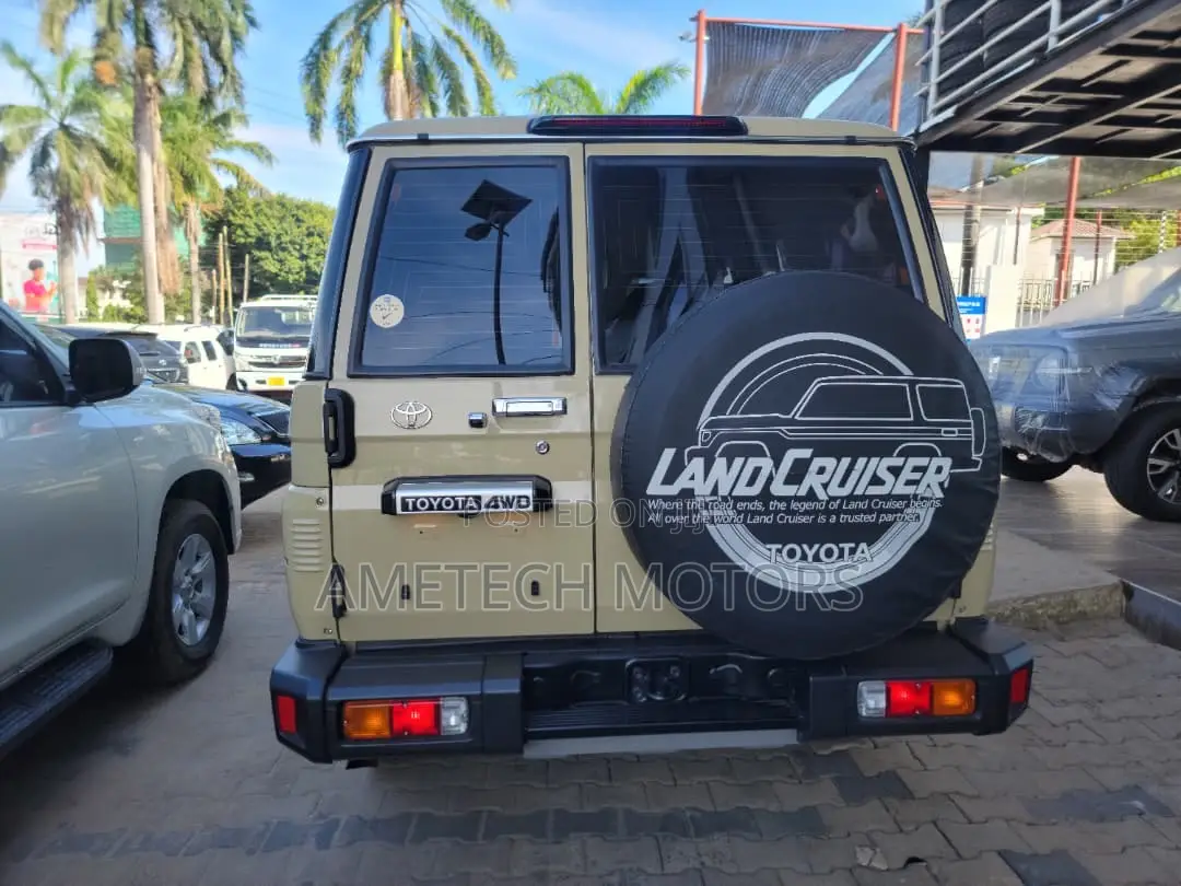 New Toyota Land Cruiser 2024 Beige