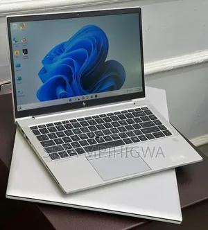 Laptop HP EliteBook 830 G7 16GB Intel Core i7 SSD 256GB