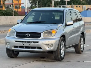 Toyota RAV4 2004