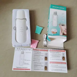 White Heads and Blackhead Removal Tool Facial Kit Skin Scrubber