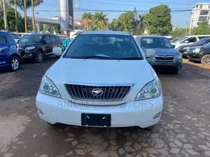 Toyota Harrier 2010 White