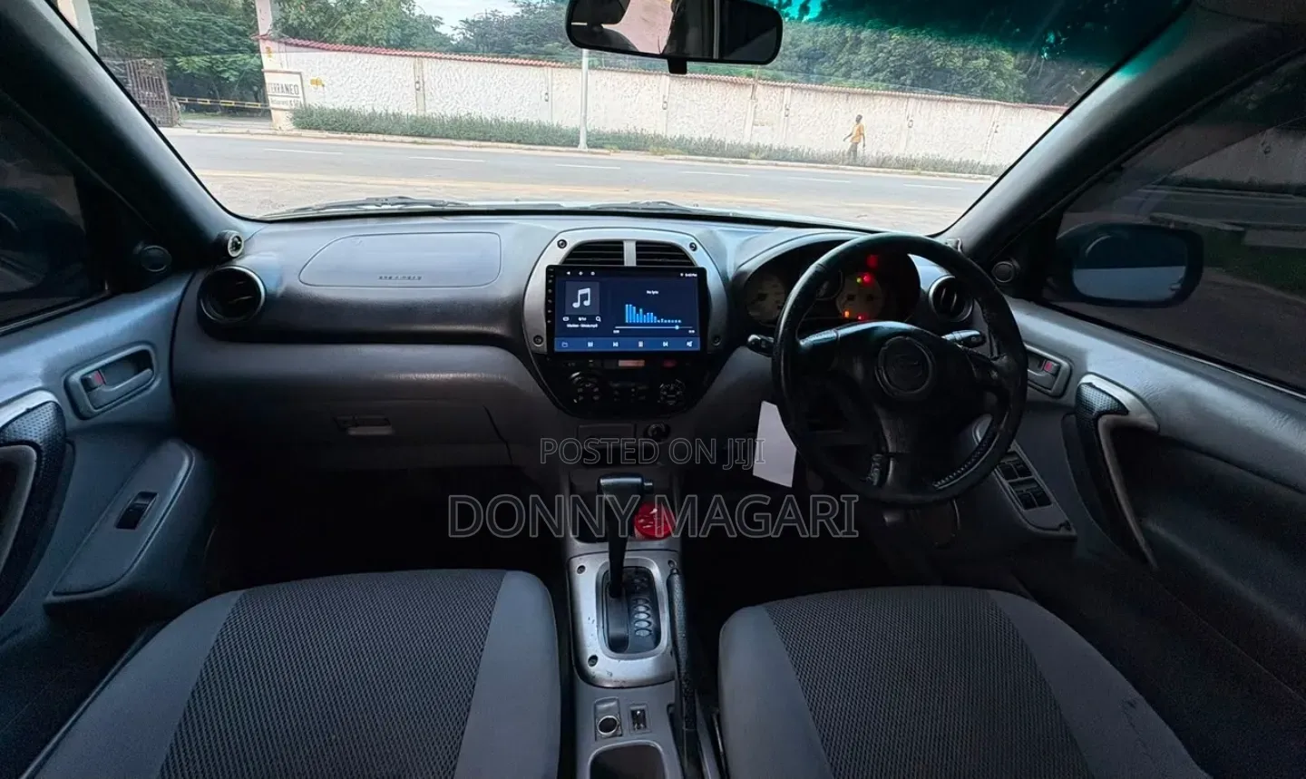 Toyota RAV4 Automatic 2003 Silver