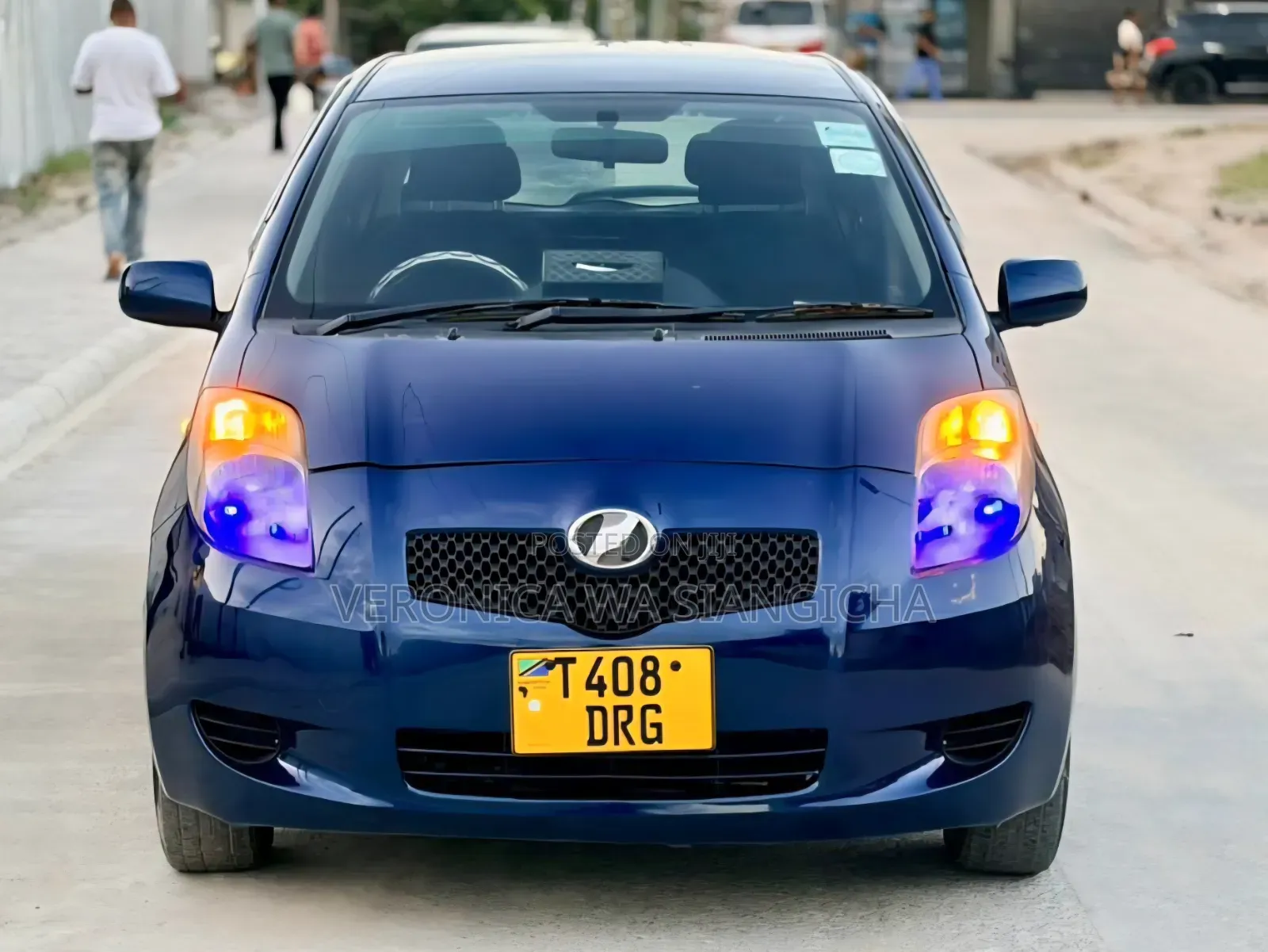 Toyota Vitz 2006 Blue