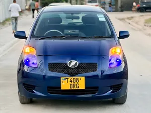 Toyota Vitz 2006 Blue