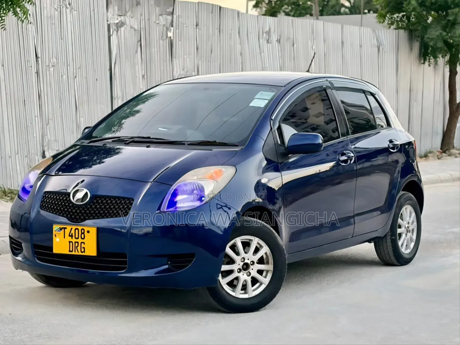 Toyota Vitz 2006 Blue