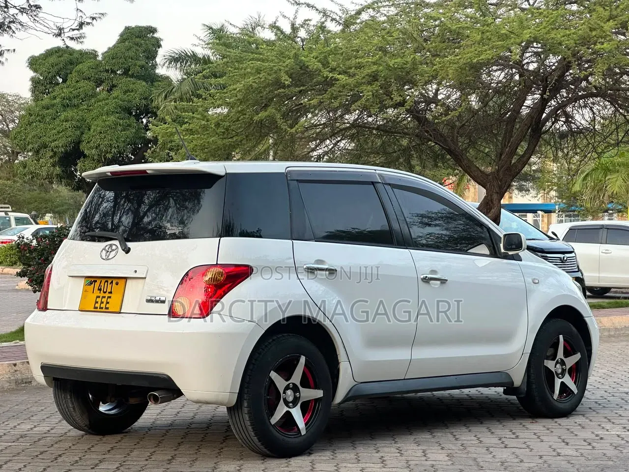 Toyota IST 2004 White