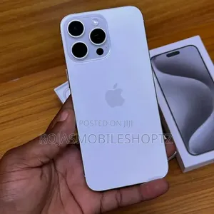 New Apple iPhone 15 Pro Max 512 GB White