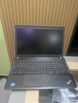 Laptop Lenovo ThinkPad E531 8GB Intel Core i5 HDD 500GB