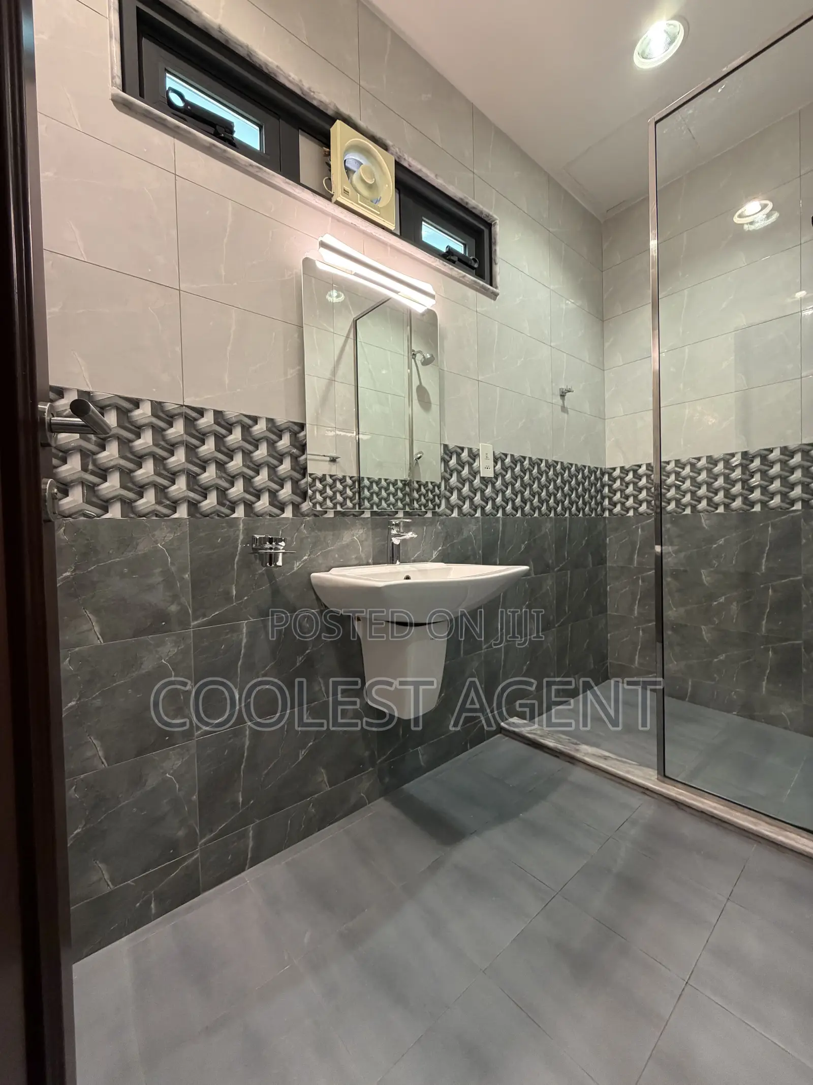 Furnished 3bdrm Apartment in Coolest Estate, Msasani for rent