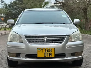 Toyota Premio 2005