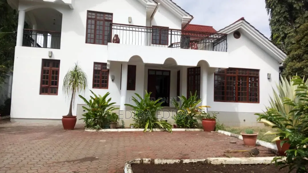 5bdrm House in Ediba Real Estate, Njiro for rent