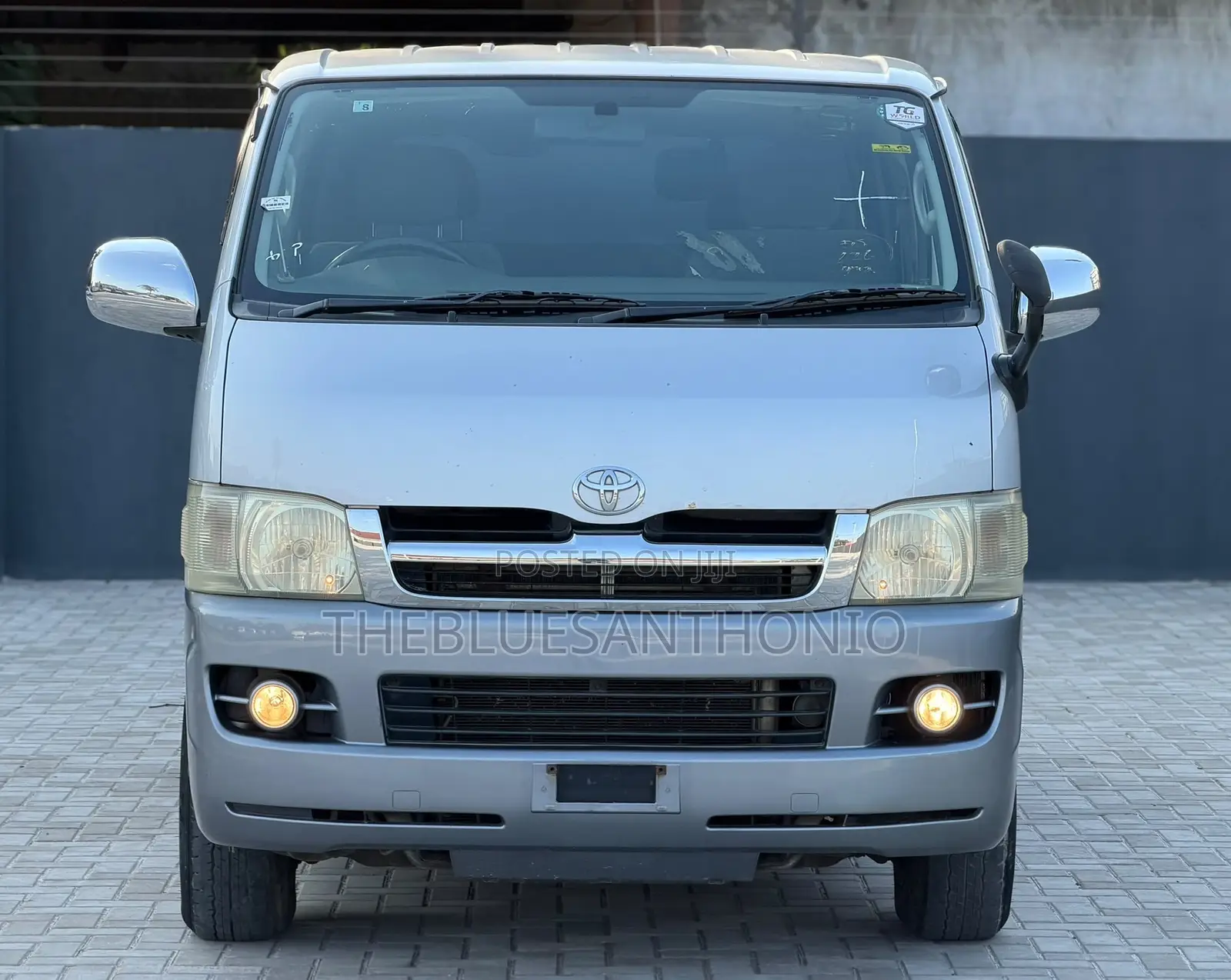 Toyota HiAce 2007 Silver