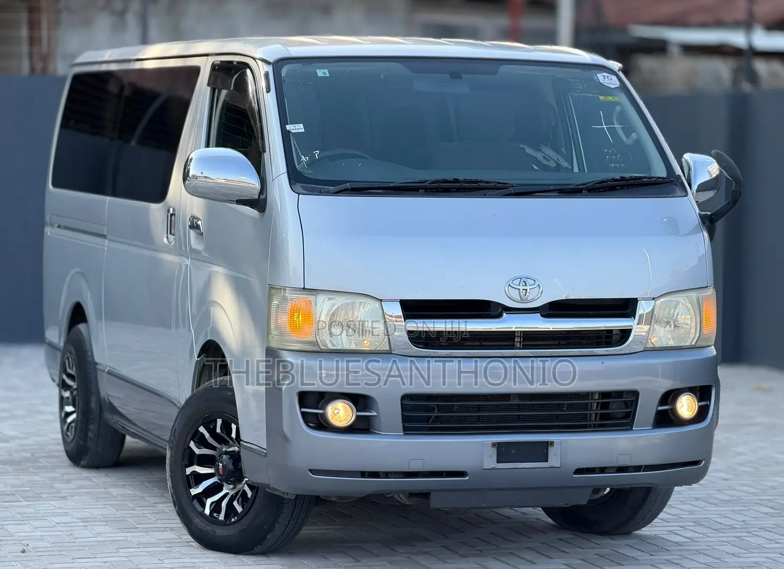 Toyota HiAce 2007 Silver