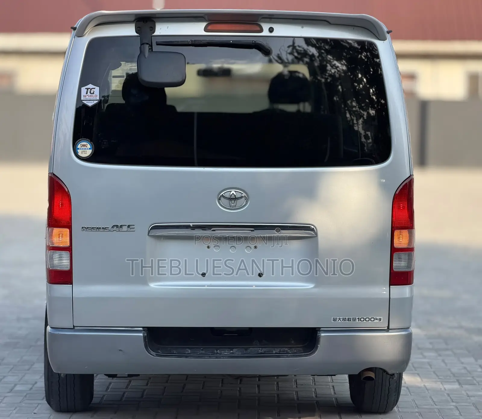 Toyota HiAce 2007 Silver