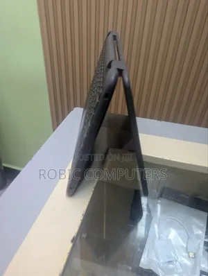 Laptop Dell Latitude 3189 4GB Intel SSD 128GB
