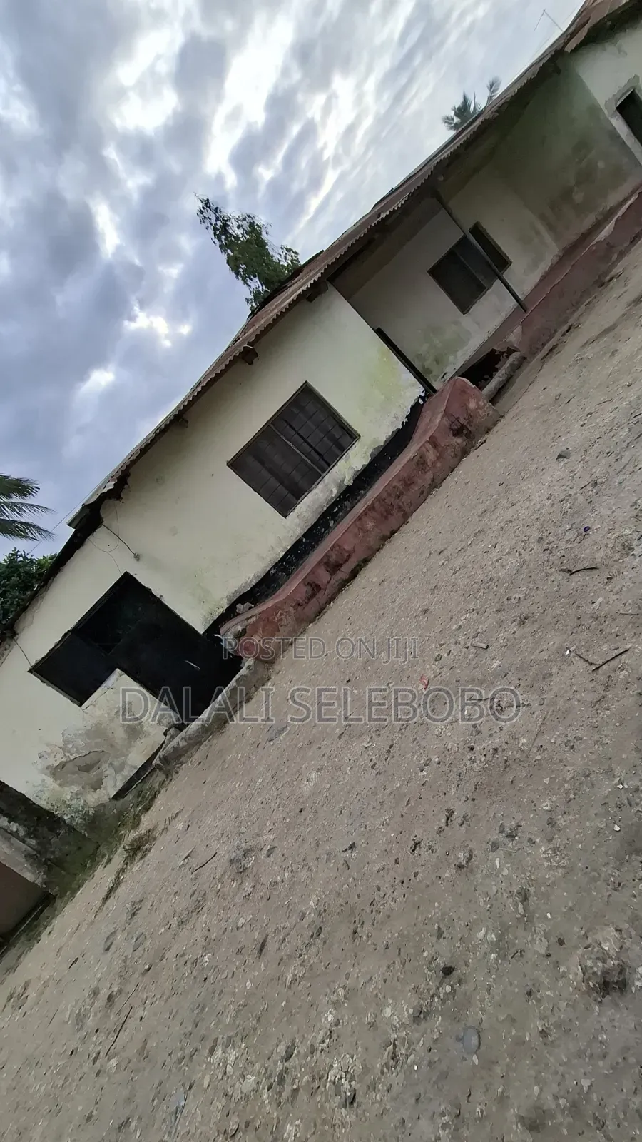 7bdrm House in Makumbusho, Kijitonyama for sale