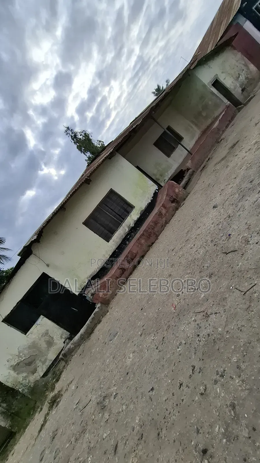 7bdrm House in Makumbusho, Kijitonyama for sale