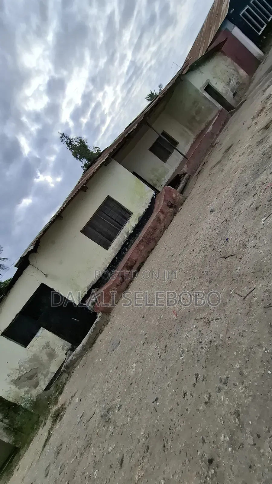 7bdrm House in Makumbusho, Kijitonyama for sale