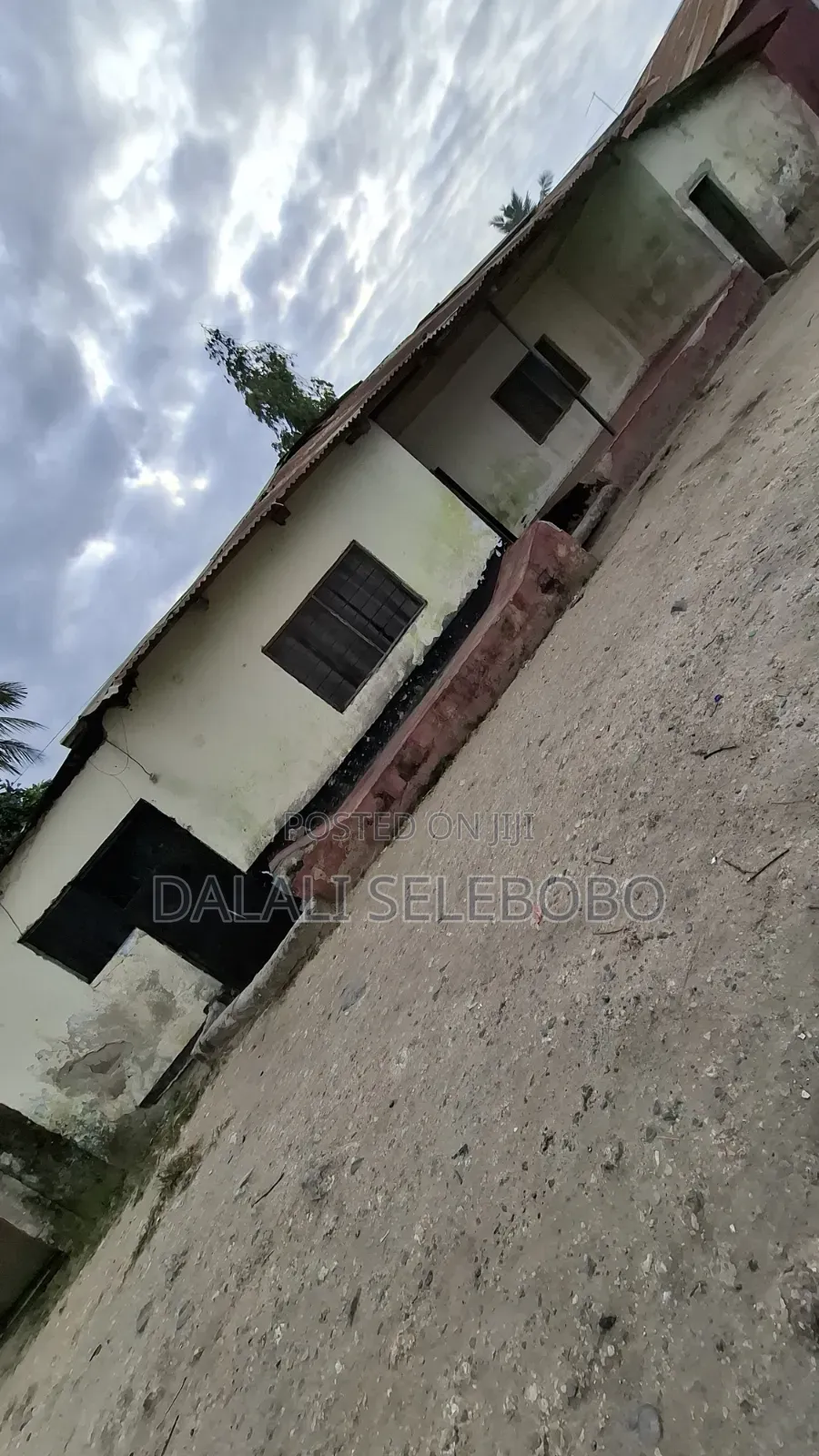 7bdrm House in Makumbusho, Kijitonyama for sale