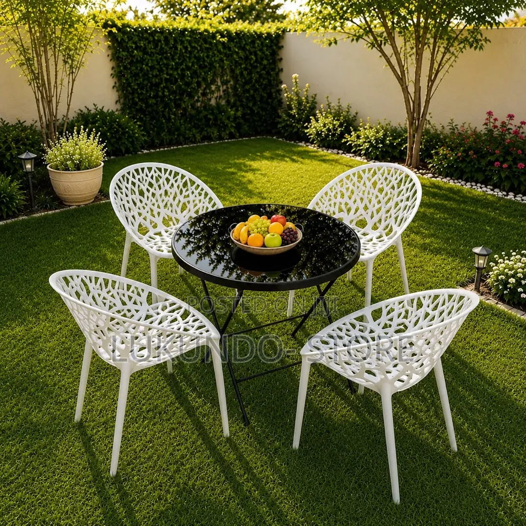 Table With 4 Chairs