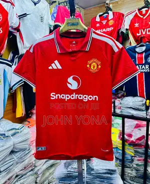 Manchester United 2026/2027 Home Kit